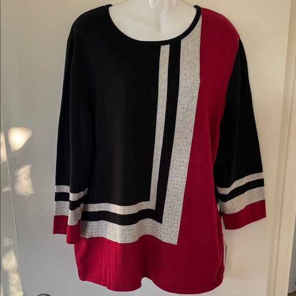 Black and Red Geometric Sweater NWT - Picture 1 of 12